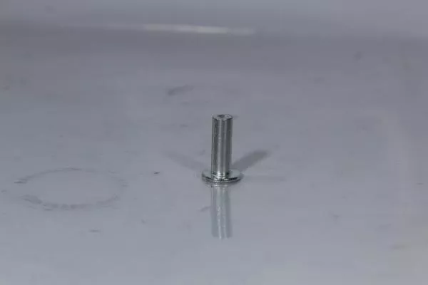 Заклёпка D8, L24, (Алюминий, прямая, упаковка 100шт ) AUTOMAX, (AM1261)