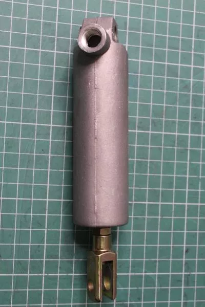 Цилиндр включения блокировки межколесной межосевой D12 (Металл) HOWO