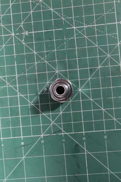 Штуцер трубки компрессора М16*1.5 SITRAK, MC11.