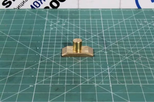 Сухарь вилки КПП делителя D18, L61, H28,5, (5S-111GP,5S-150GP) SHAANXI, (10702070/280621/0193116)