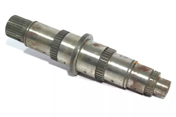 Вал вторичный ZF