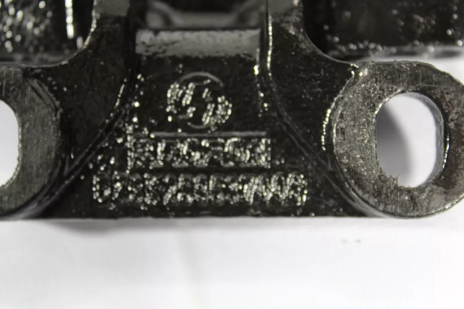 Кронштейн радиатора (R) SHAANXI, X6000 для грузовиков *