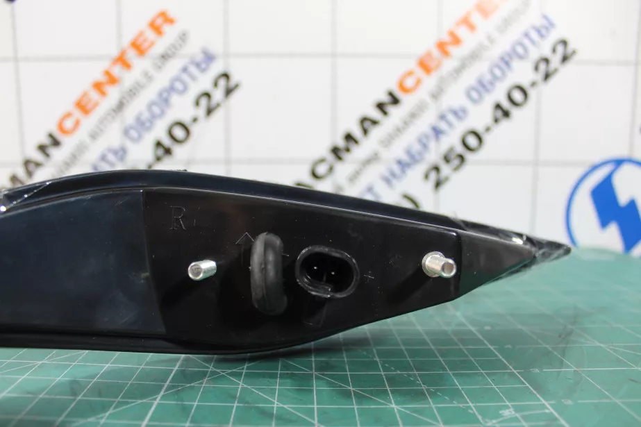 Фонарь солнцезащитного козырька (R, Белый, Пластик) SHAANXI, X3000 для грузовиков *