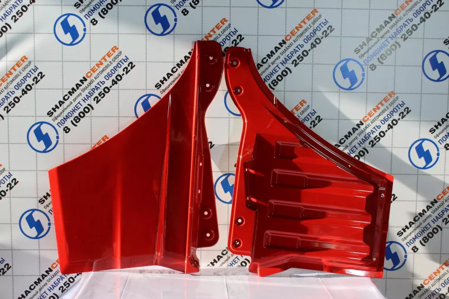 Накладка двери (R, Красный, Пластик, в сборе) SHAANXI, X3000 для грузовиков *