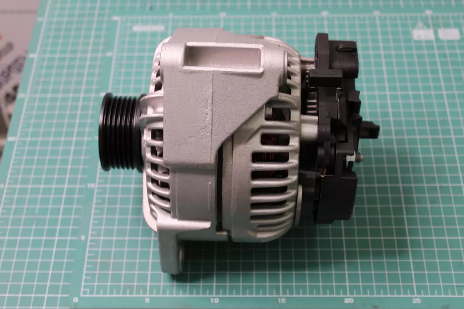 Генератор (под ручейковый ремень 6PK 28V/80A) SHAANXI, Евро-5, WP10, WP12, (1000179901) для грузовиков *