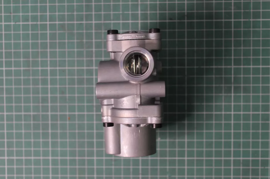 Клапан электромагнитный EBS3 ABS SHAANXI, X6000 для грузовиков *