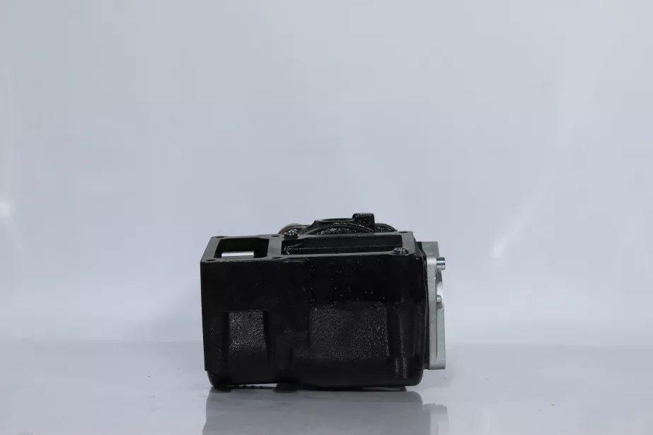 Компрессор воздушный (одноцилиндровый) SITRAK, MC11.44-50 для грузовиков *