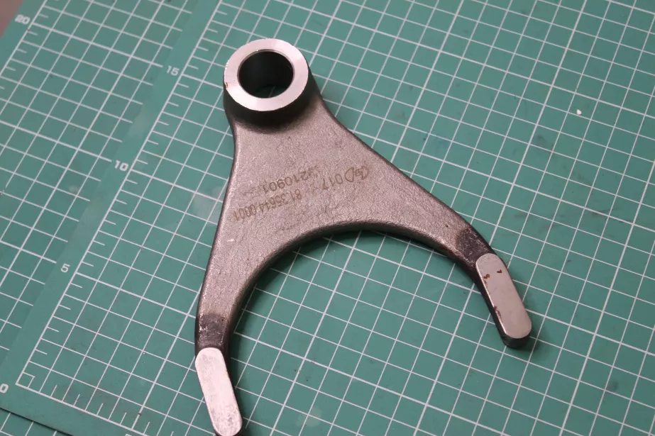 Вилка блокировки МОД SHAANXI для грузовиков *