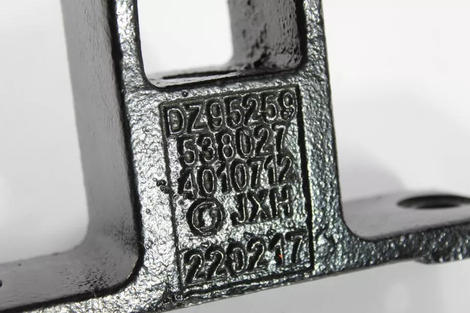 Кронштейн радиатора (L) SHAANXI, X3000 для грузовиков *