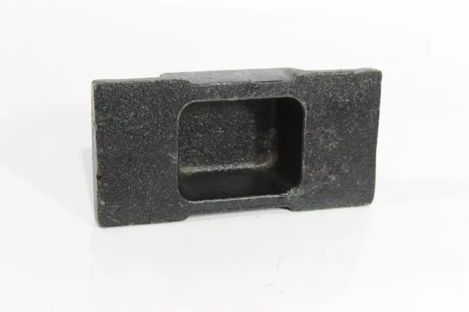 Башмак передней рессоры SHAANXI, F3000 для грузовиков *