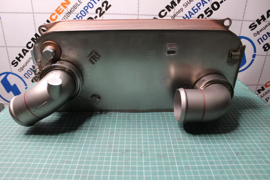 Радиатор масляный ретардера (теплообменник) FULLER, FHB400 для грузовиков *