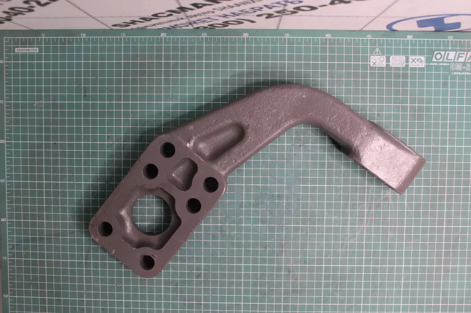 Кронштейн двигателя (RR) SITRAK, MC11.44-50 для грузовиков *