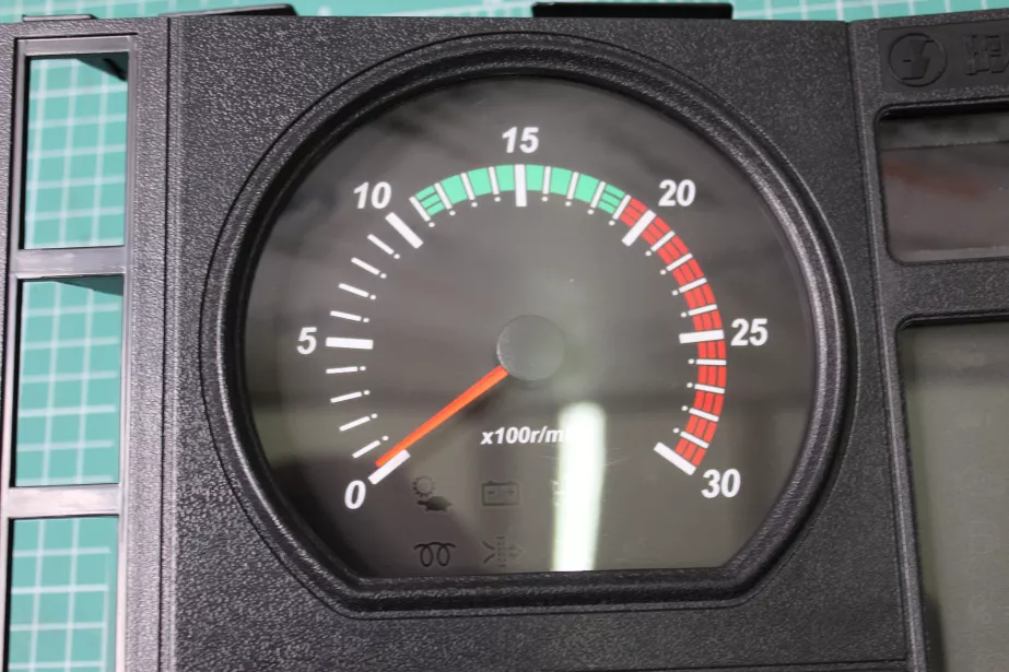 Панель приборов (V3.1.0) SHAANXI, Евро-5, F3000 для грузовиков *