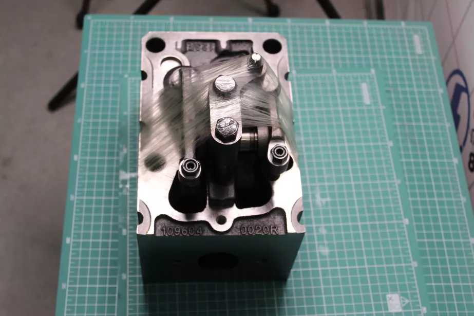 Головка блока цилиндра (в сборе) HOWO, D10, (AZ1034040030) для грузовиков *