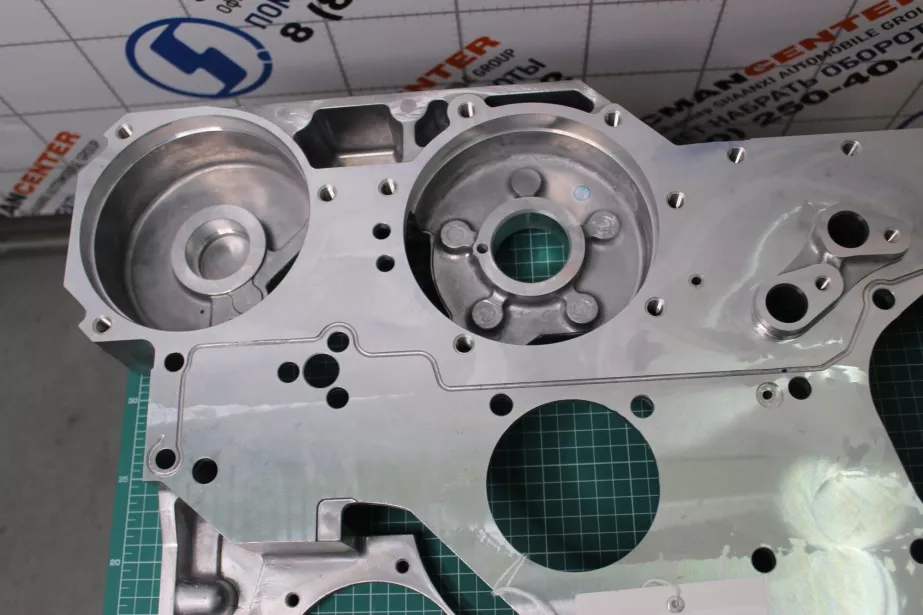 Крышка блока (Front) AUTOMAX, ISM11, (AM1185) для грузовиков *