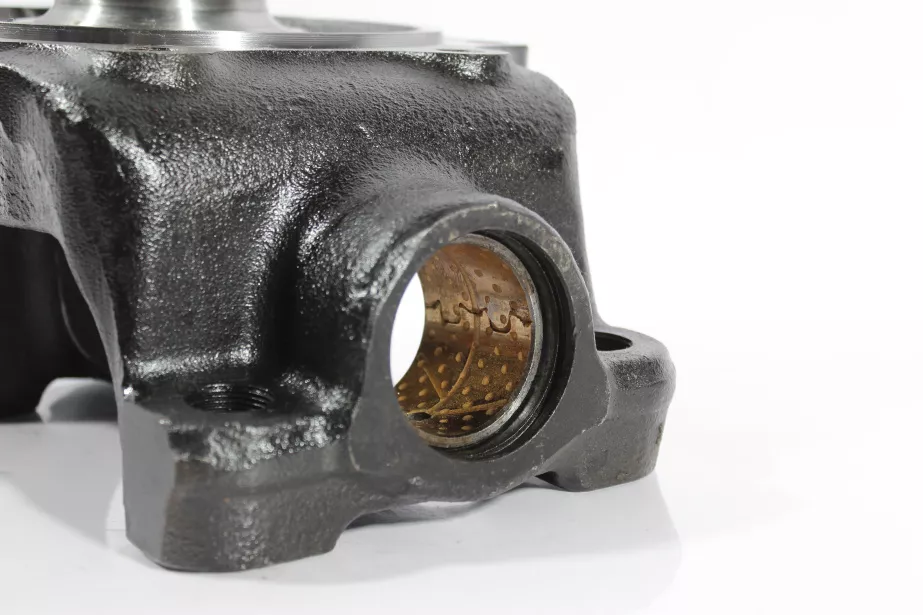 Цапфа D50, (L/R, Металл) SHAANXI, F2000 для грузовиков *