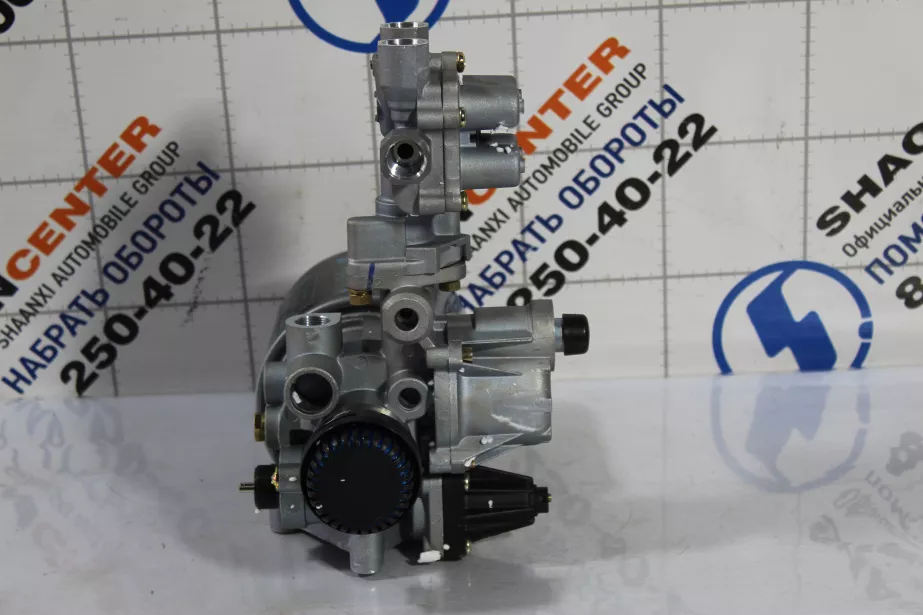 Осушитель воздуха (в сборе) SHAANXI, X5000 для грузовиков *