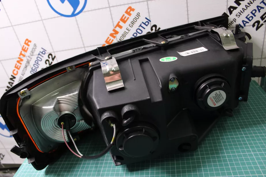 Фара (L, Пластик) SHAANXI, F2000 для грузовиков *