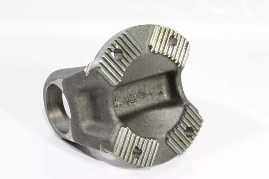 Фланец вилки кардана D180, H166, (180*166*68) SHAANXI для грузовиков *