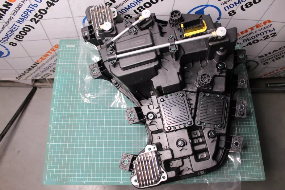 Фара (L) SHAANXI, X6000 для грузовиков *