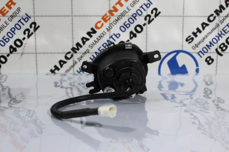 Фара противотуманная (R, Пластик) SHAANXI, F3000 для грузовиков *