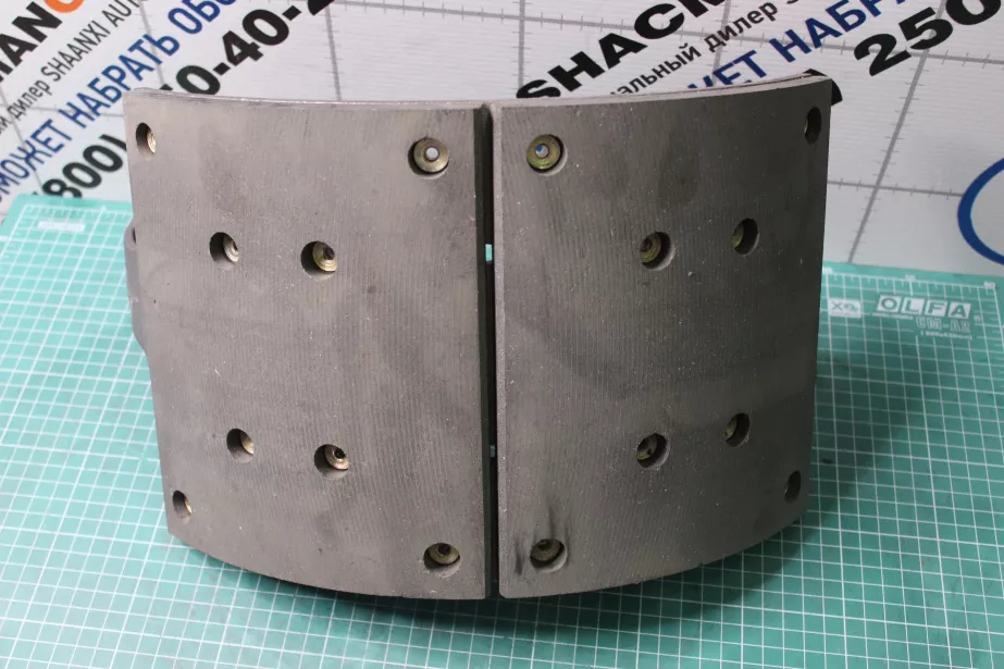 Колодка тормозная (Rear, 16 отверстий) SHAANXI, Евро-5, X3000 для грузовиков *