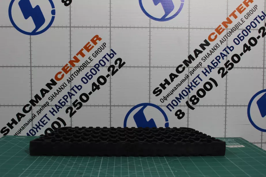 Подножка (R, Пластик, верхняя) SHAANXI, X5000 для грузовиков *