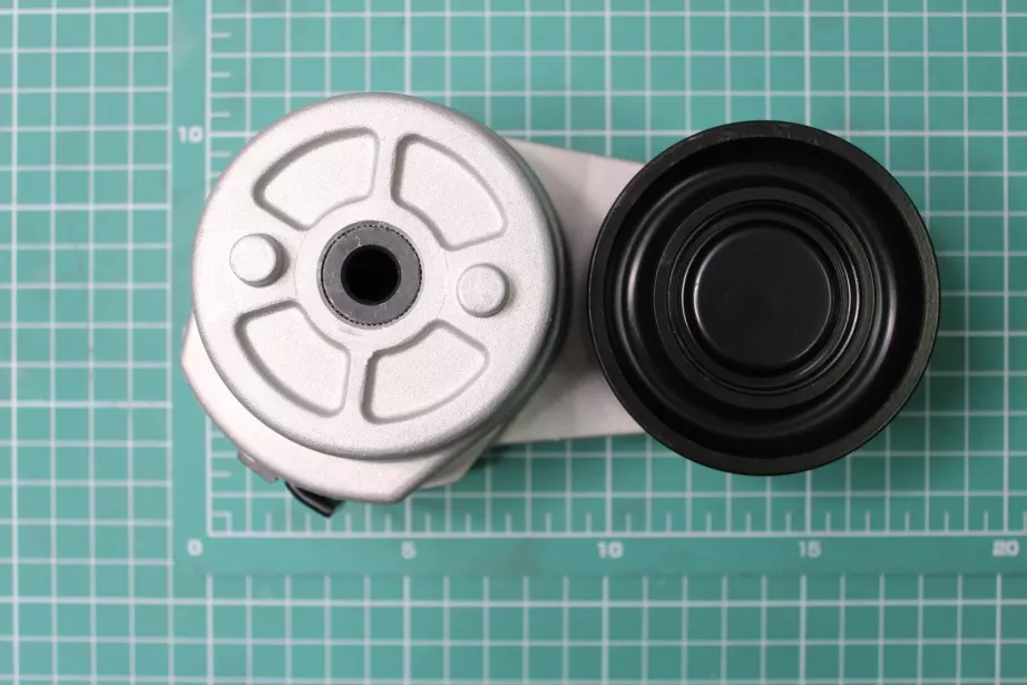 Ролик натяжитель ремня D74, H35, CREATEK, Евро-5, WP10, WP13, (CK3313) для грузовиков *