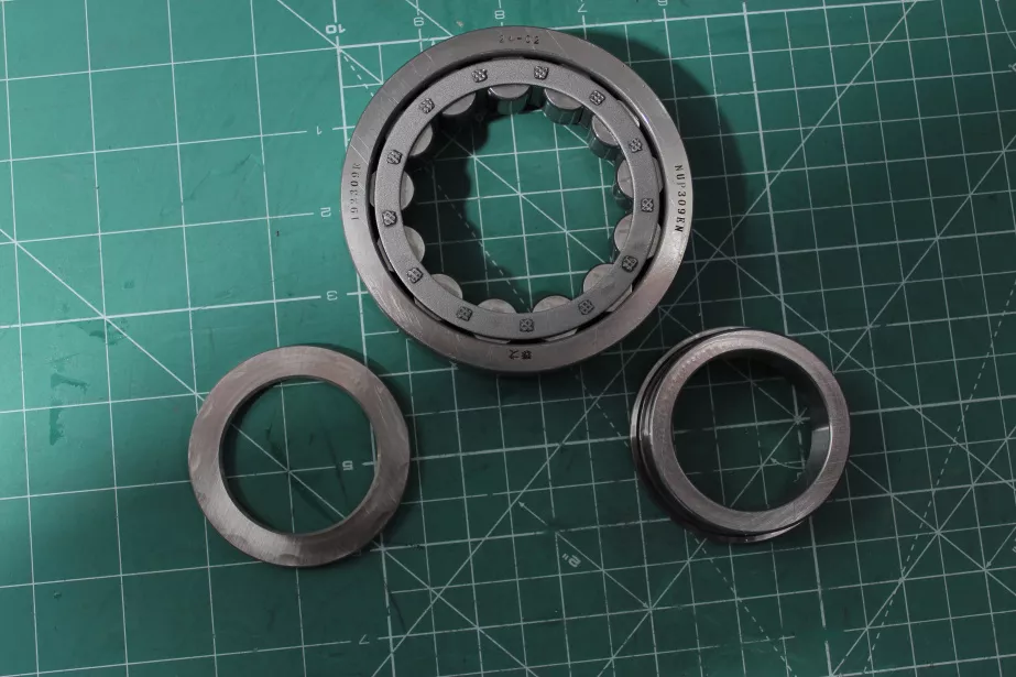 Подшипник КПП D100, H25, (с проточкой,роликовый, NUP309EN) FULLER для грузовиков *