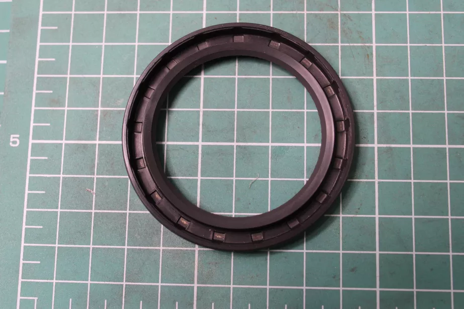 Сальник первичного вала КПП D65, H6, (48*65*6) CREATEK, (CK8350) для грузовиков *