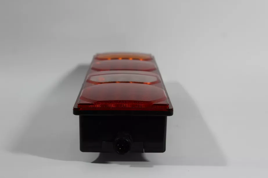 Фонарь задний (L, LED) SITRAK, C7H, T5G для грузовиков *