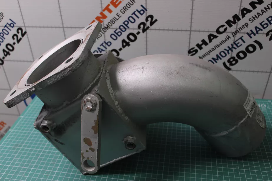 Тройник выхлопной системы (выход на кузов) F3000 SHAANXI для грузовиков *