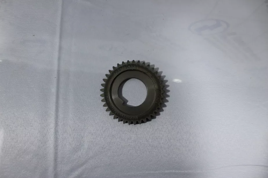 Шестерня промежуточная масляного насоса FULLER, 12JSDX. для грузовиков *