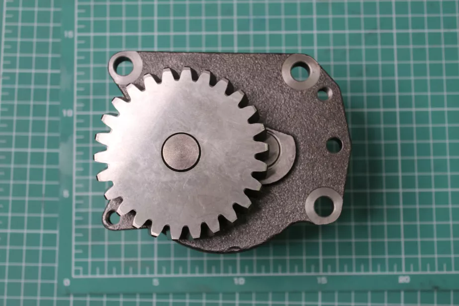 Насос масляный CUMMINS, ISM11, (4003960) для грузовиков *