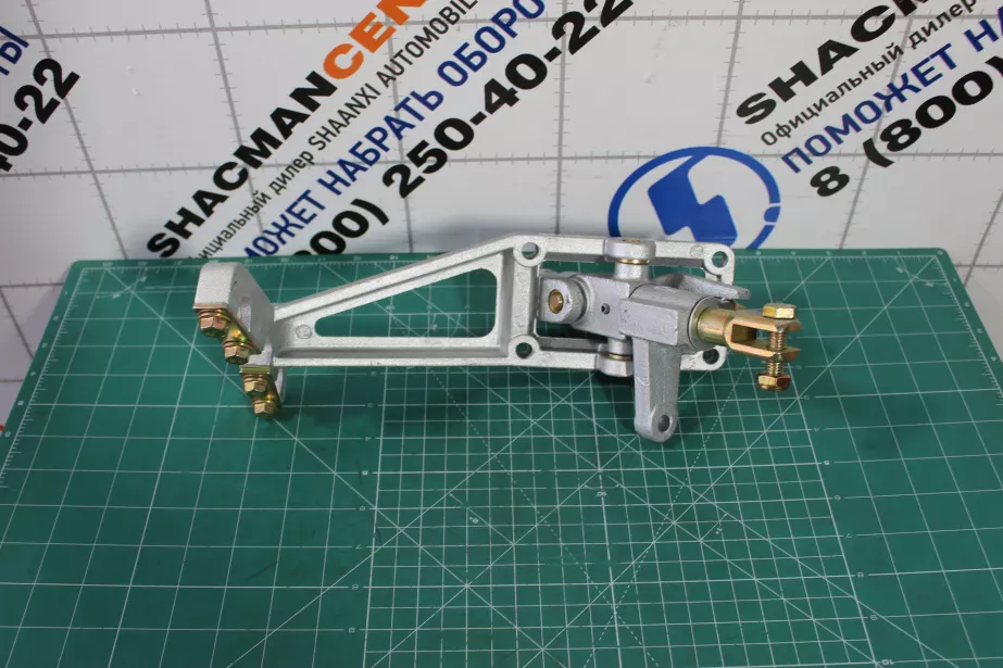 Кулиса КПП (А7) с вилкой HOWO для грузовиков *