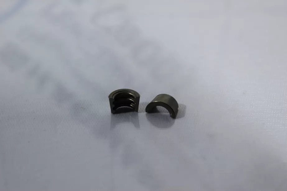 Сухарь клапана SHAANXI для грузовиков *