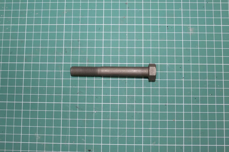 Болт D12, L100, (крепления оси коромысел) SHAANXI, WP10 для грузовиков *