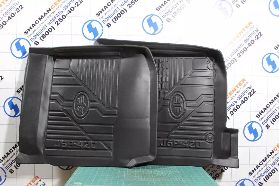Коврики резиновые (Резина, с бортиком) FAW, J6 для грузовиков *