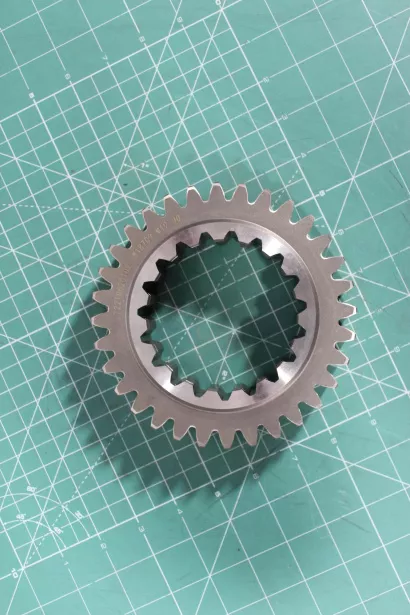 Шестерня первичного вала для грузовиков *