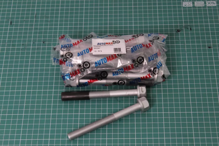Болт  ГБЦ D14, L140, AUTOMAX, ISM11, (AM1154) для грузовиков *