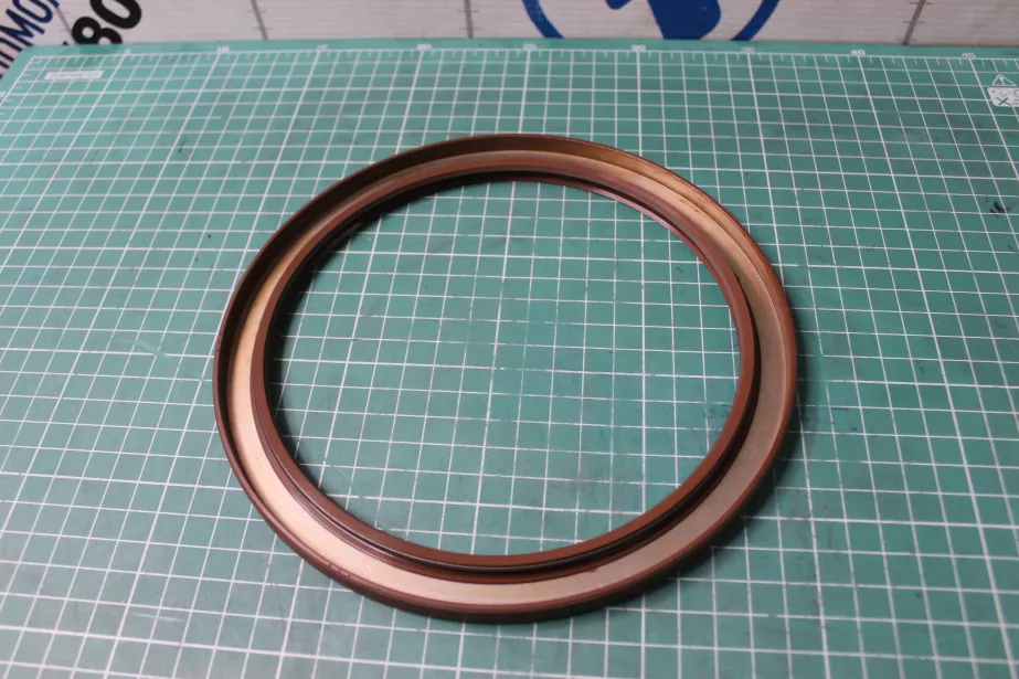 Сальник балансира D194, H10,5, (160*194*10,5) CREATEK, Евро-3, A7, (CK8347) для грузовиков *