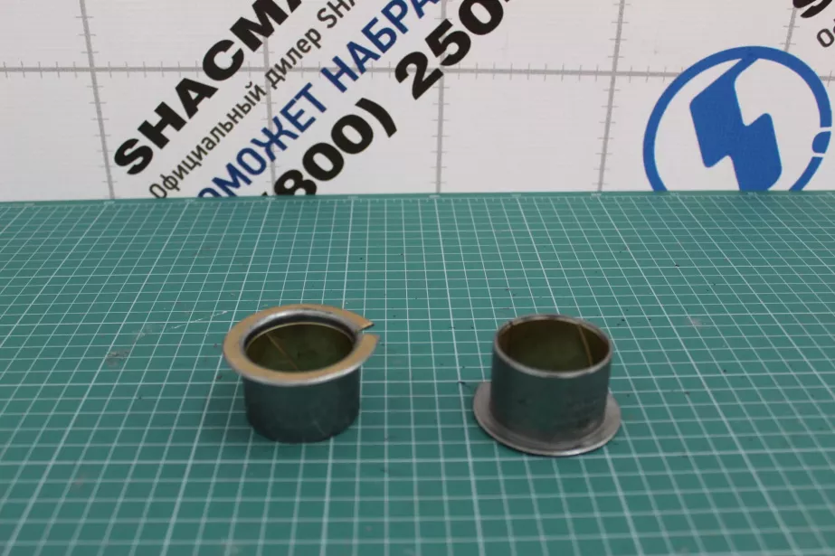 Втулка второй поворотной оси 8*4 (Маятника) SHAANXI. для грузовиков *