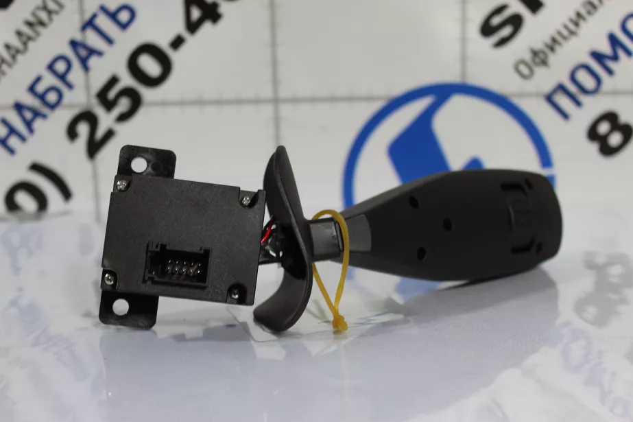 Переключатель подрулевой (R) SHAANXI, X5000 для грузовиков *