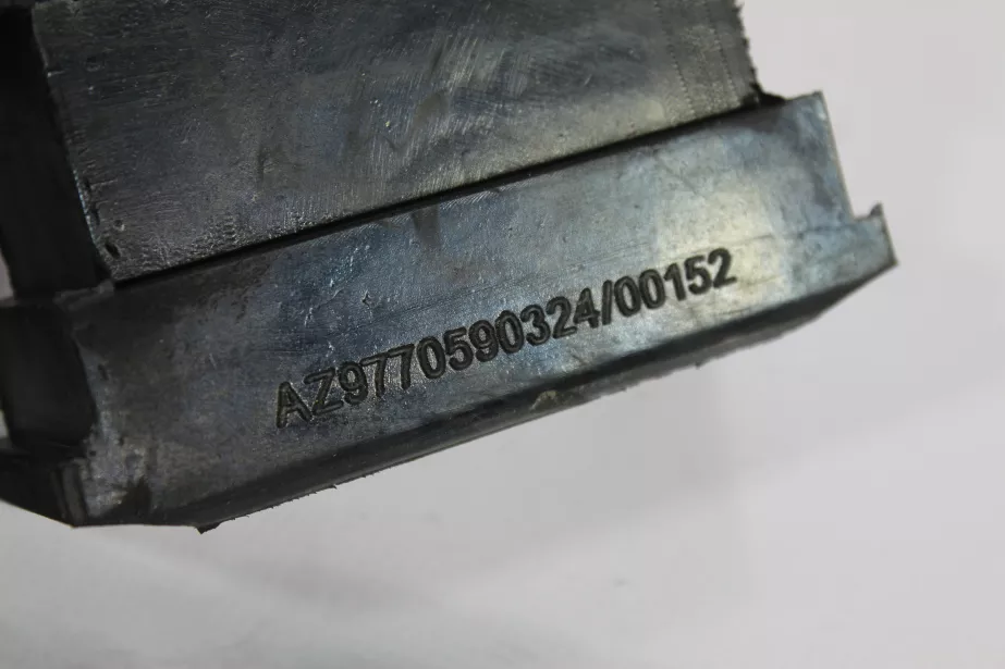 Втулка поперечины КПП (из 2-х частей) SITRAK, T5G для грузовиков *