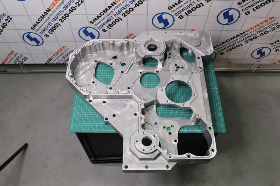 Крышка блока (Front) AUTOMAX, ISM11, (AM1185) для грузовиков *