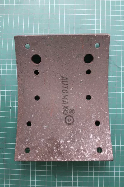 Накладка тормозная (Front, 10 отверстий) AUTOMAX, (AM1263) для грузовиков *