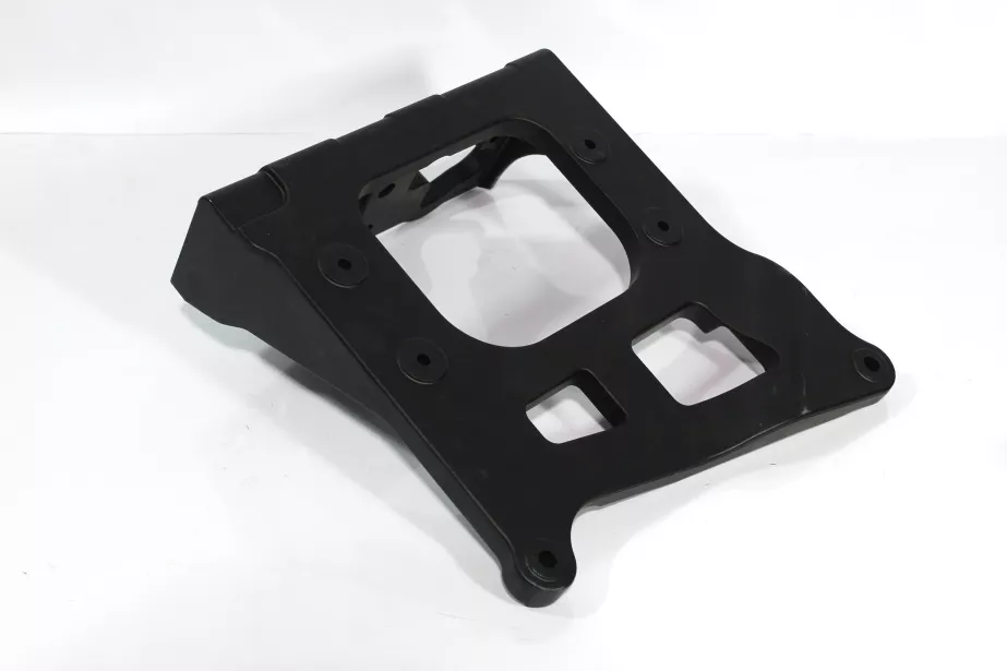 Кронштейн крепления заднего крыла SHAANXI, X6000 для грузовиков *