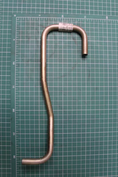 Трубка подачи масла на турбину (без гаек) HOWO для грузовиков *