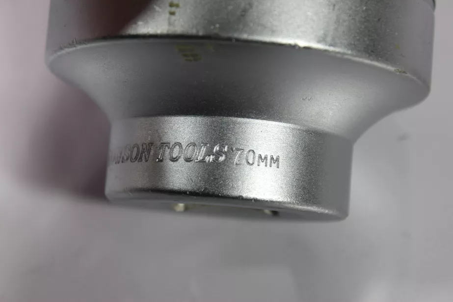 Головка торцевая хвостовика КПП D70, (12-гранная) SHAANXI для грузовиков *