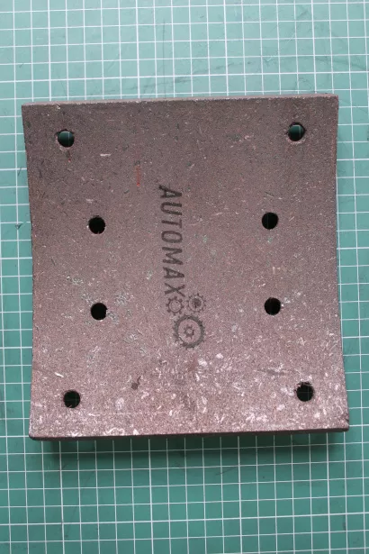 Накладка тормозная (Front, 8 отверстий) AUTOMAX, (AM1264) для грузовиков *